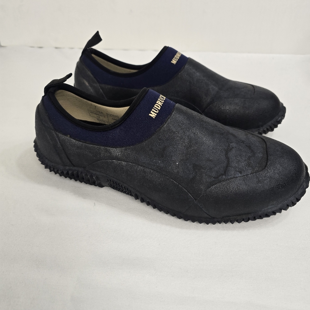 Mudruckers Waterproof Slip On Shoes Men's Size 11 Women's Size 12